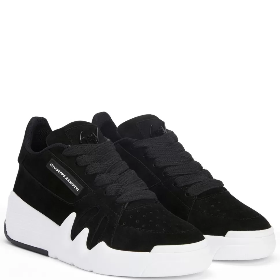 Donna Giuseppe Zanotti Talon